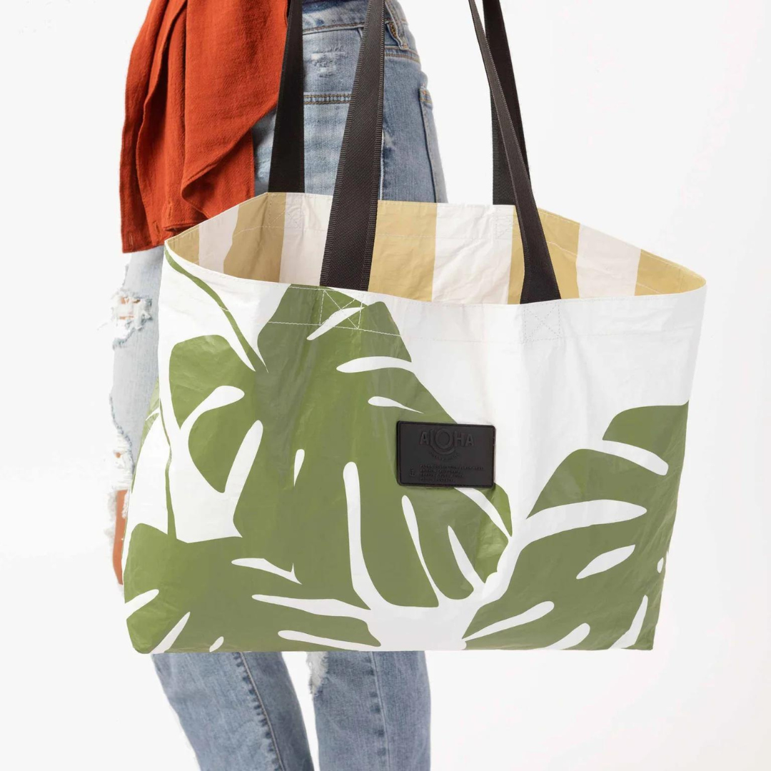 Aloha Holo Holo Tote Bag