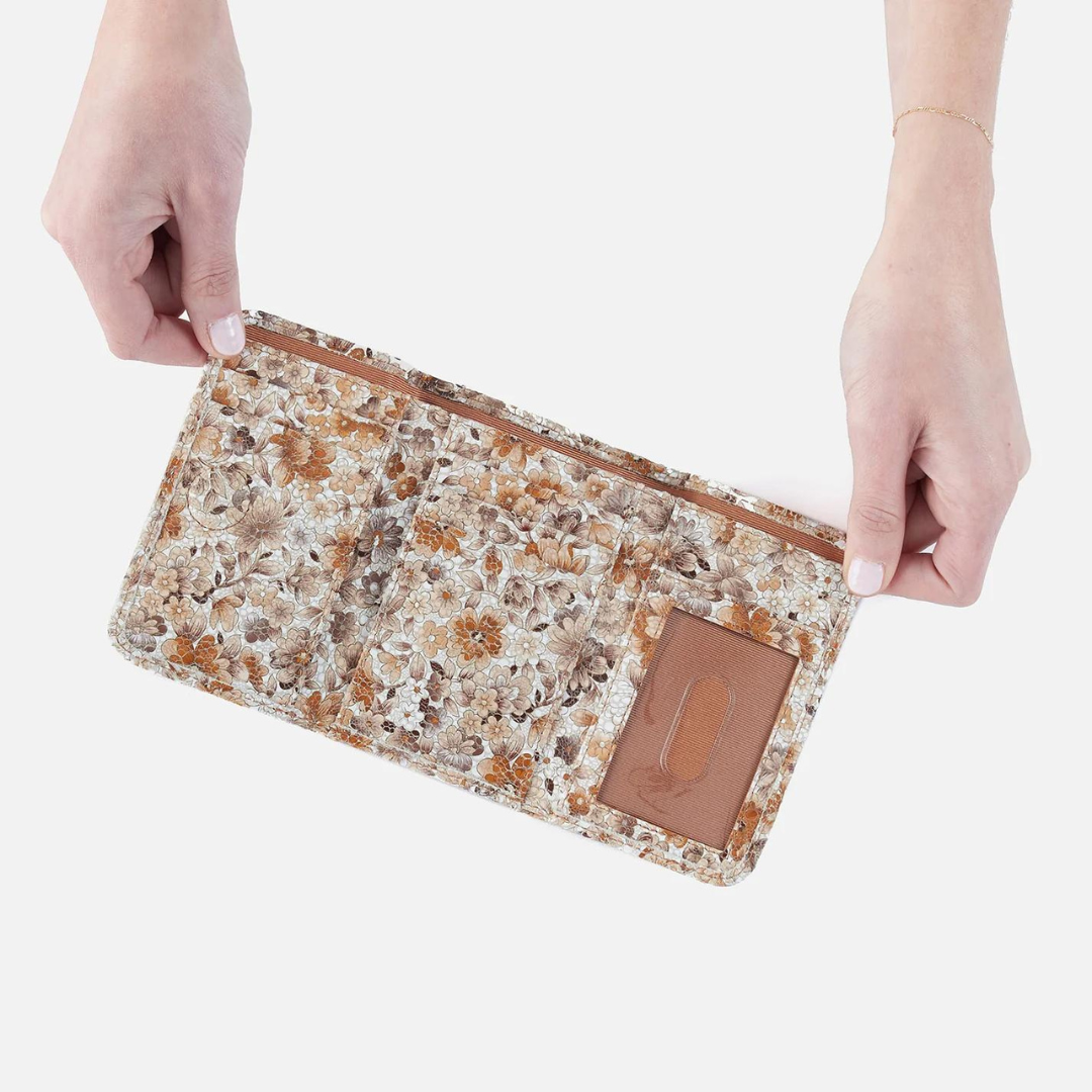 Hobo Jill Trifold Wallet Printed Leather - Sepia Bloom