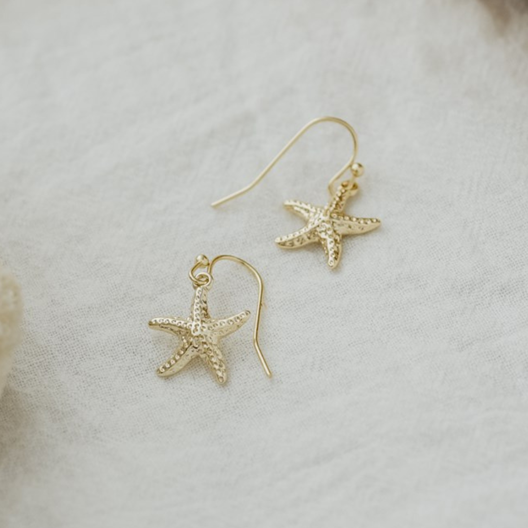 Glee Starry Seashell Earrings