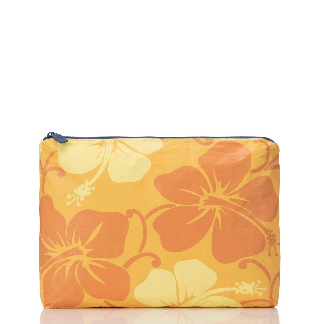 Aloha Mid Pouch - The Cottage