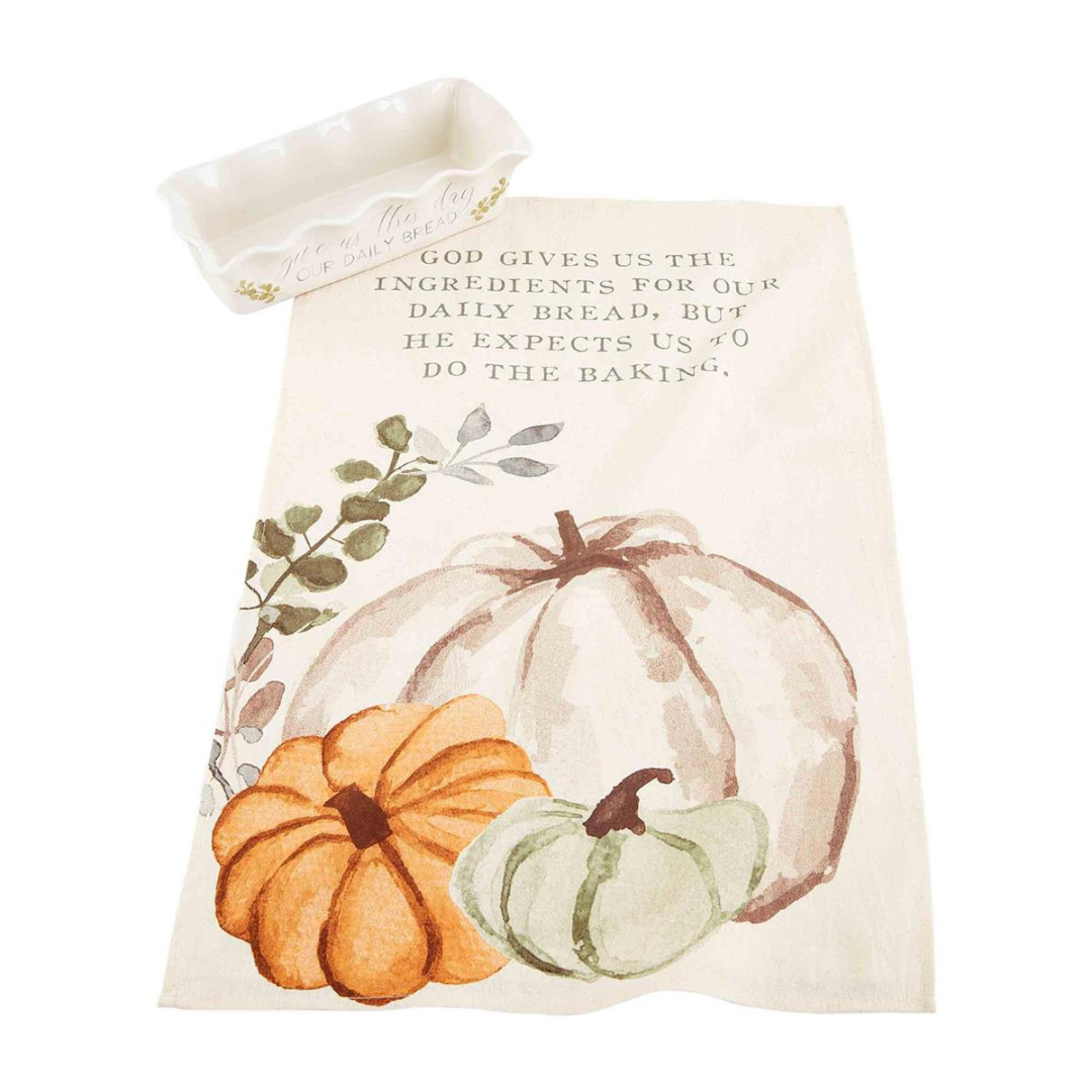 Mud Pie Bread Baker & Towel Set