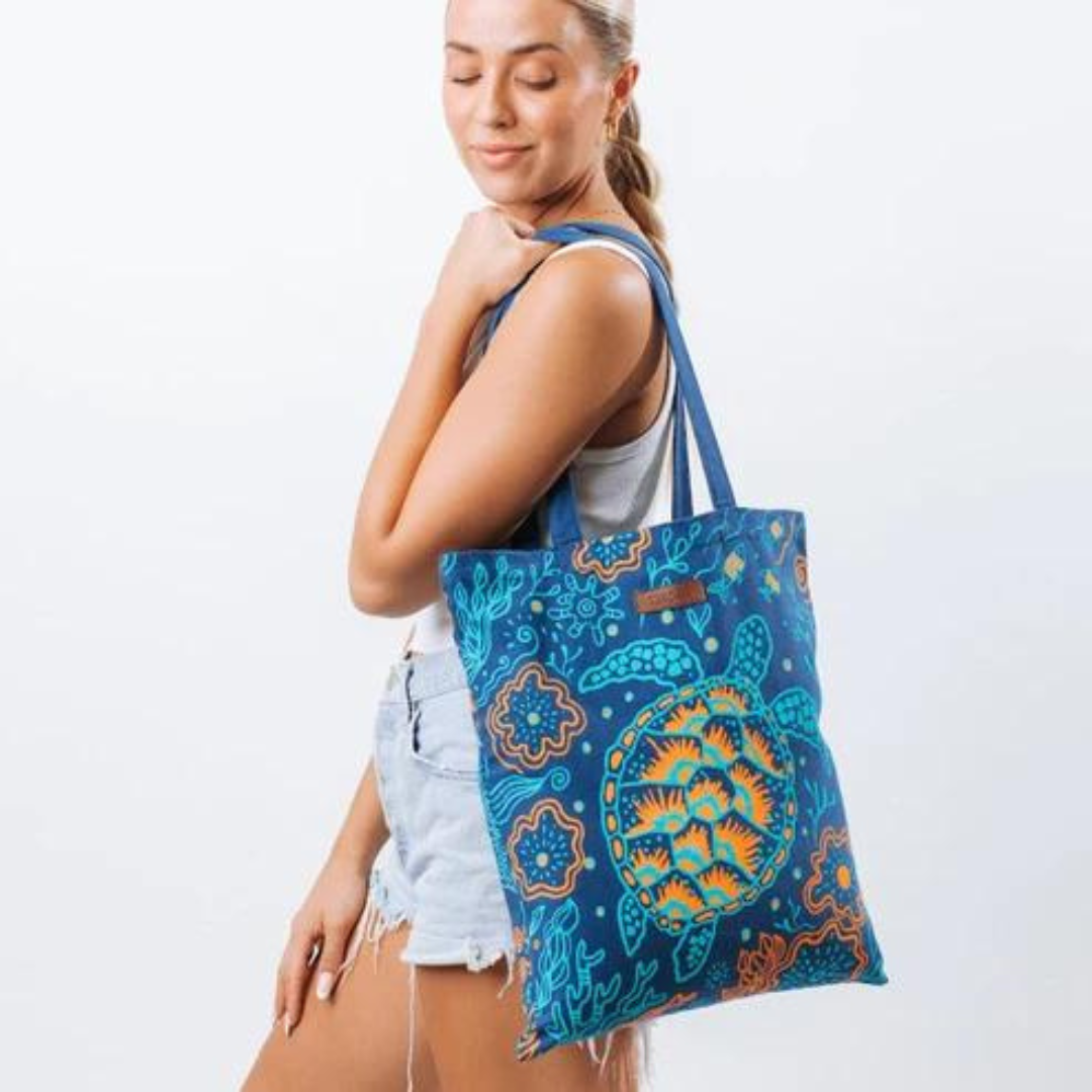 Sand Cloud Everyday Tote - Reef Turtles