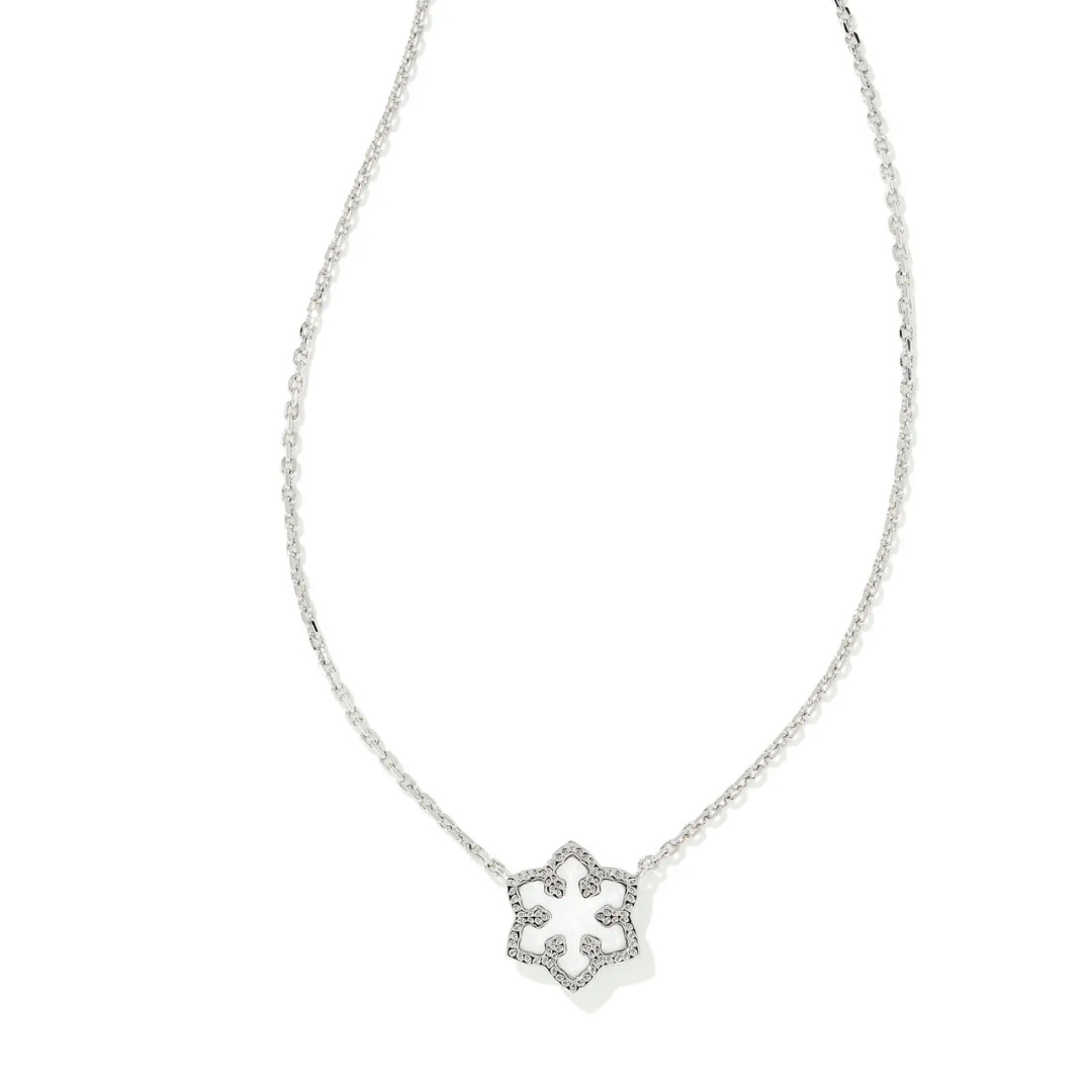 Kendra Scott Snowflake Short Pendant Necklace