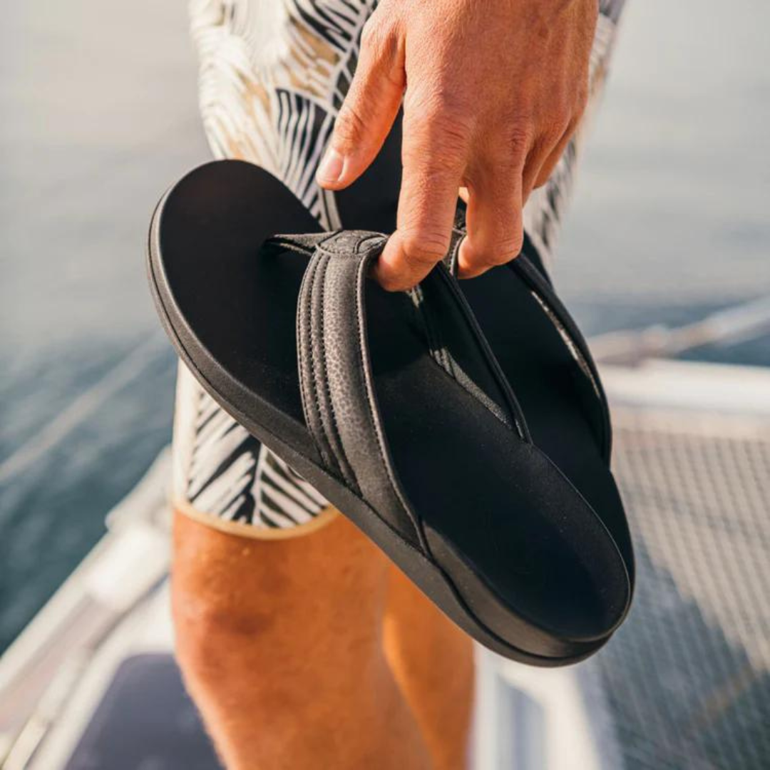 Olukai Maha Flip Flops - Black