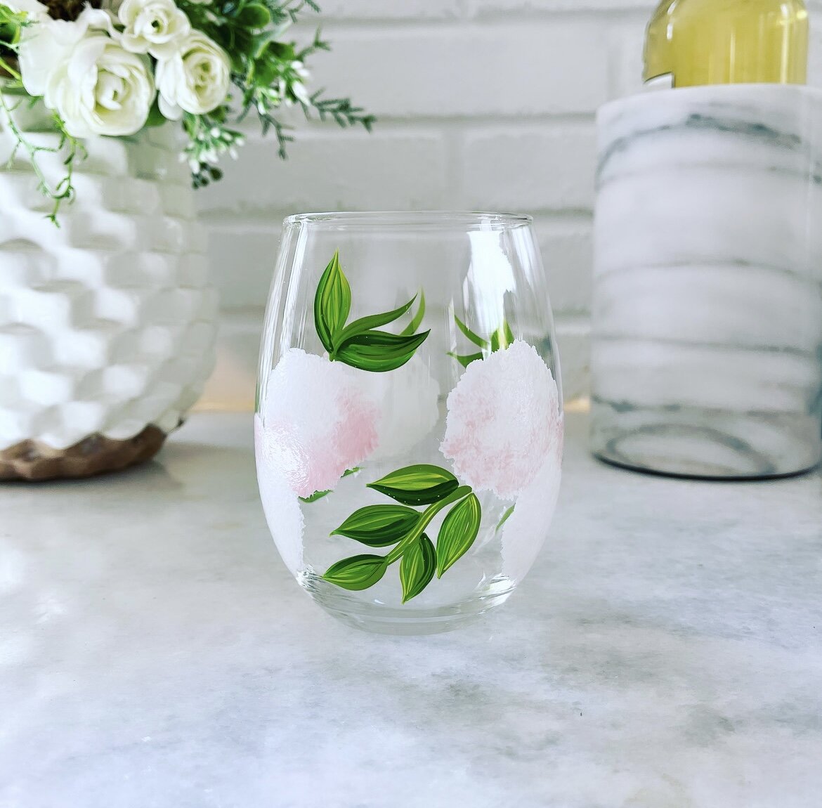 Wine by Design Handpainted Hydrangea Stemless Glass