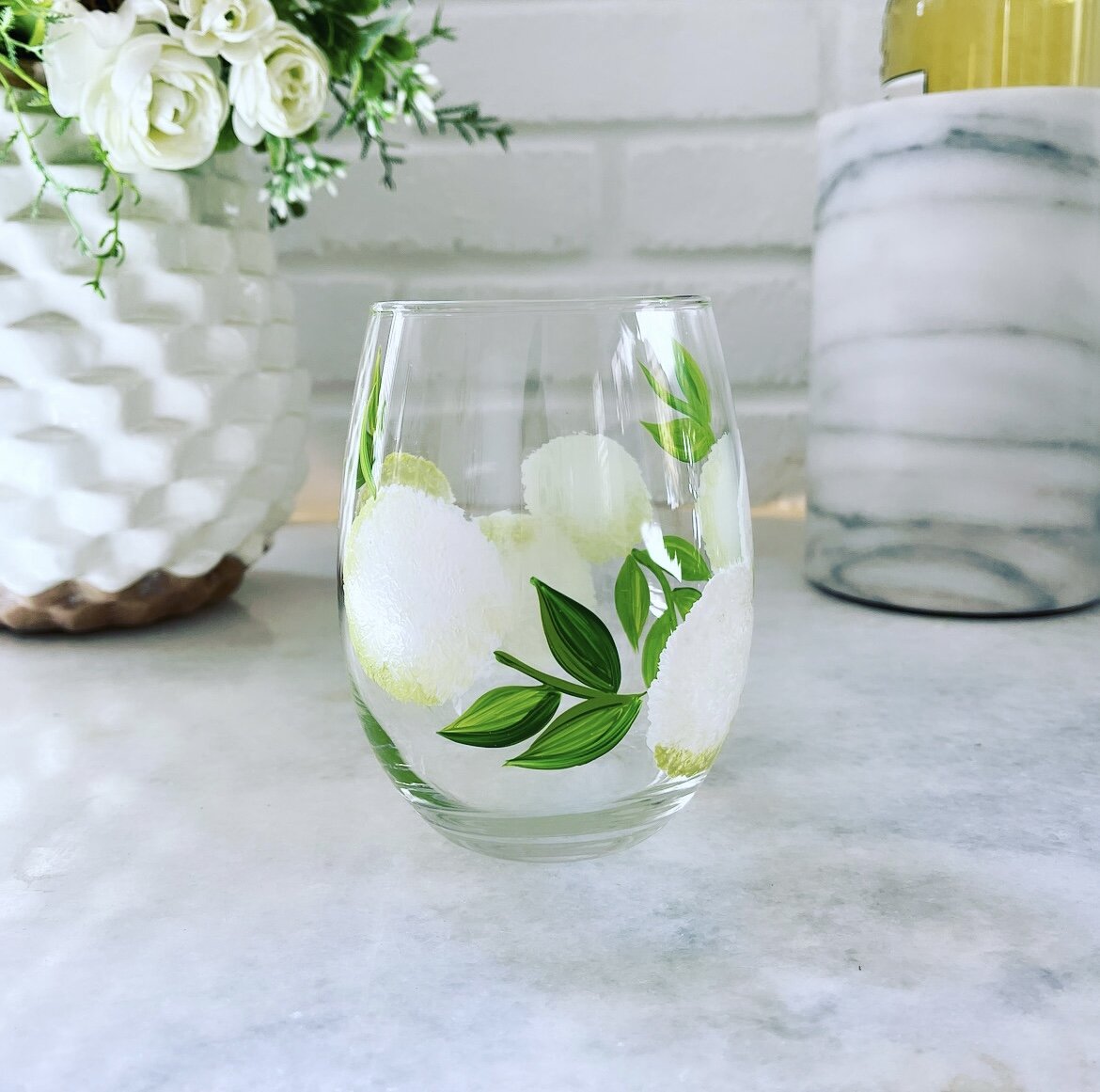 Wine by Design Handpainted Hydrangea Stemless Glass