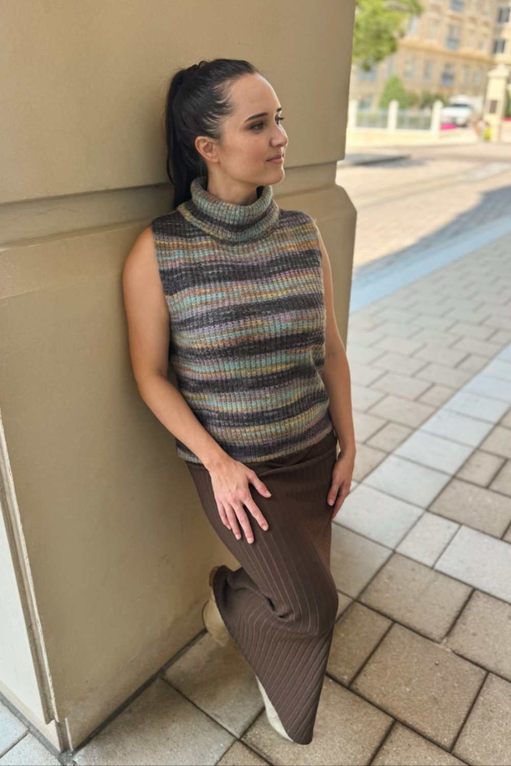 Molly Bracken Knitted Sleeveless Sweater - Grey