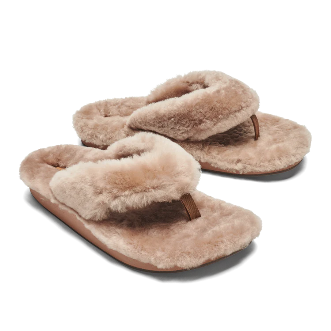 Olukai Kipe'a Heu Fuzzy Slippers - Tan - The Cottage