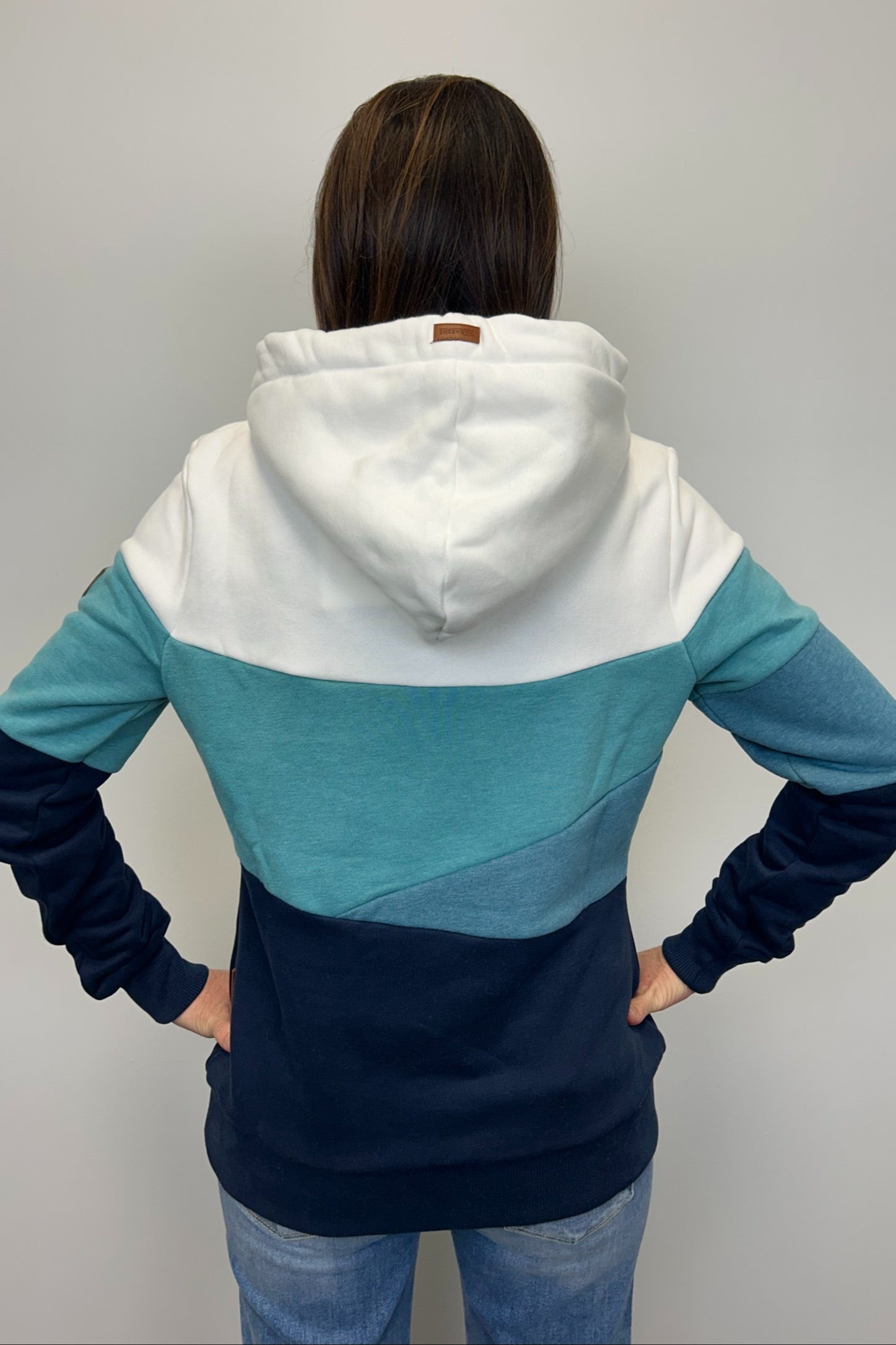 Wanakome Horizon Hoodie - Oxford Blue Mix