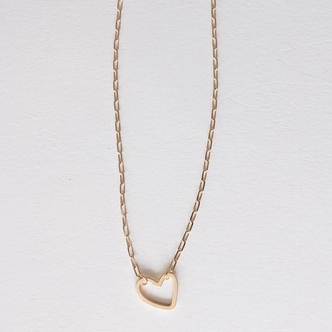 Leslie Curtis Parker Paperclip Heart Necklace - The Cottage