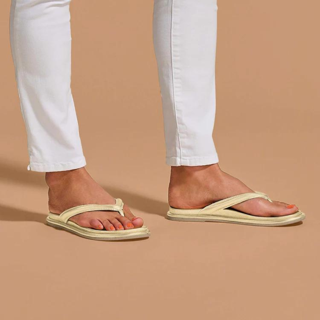 Olukai Tiare Flip Flops - Bubbly