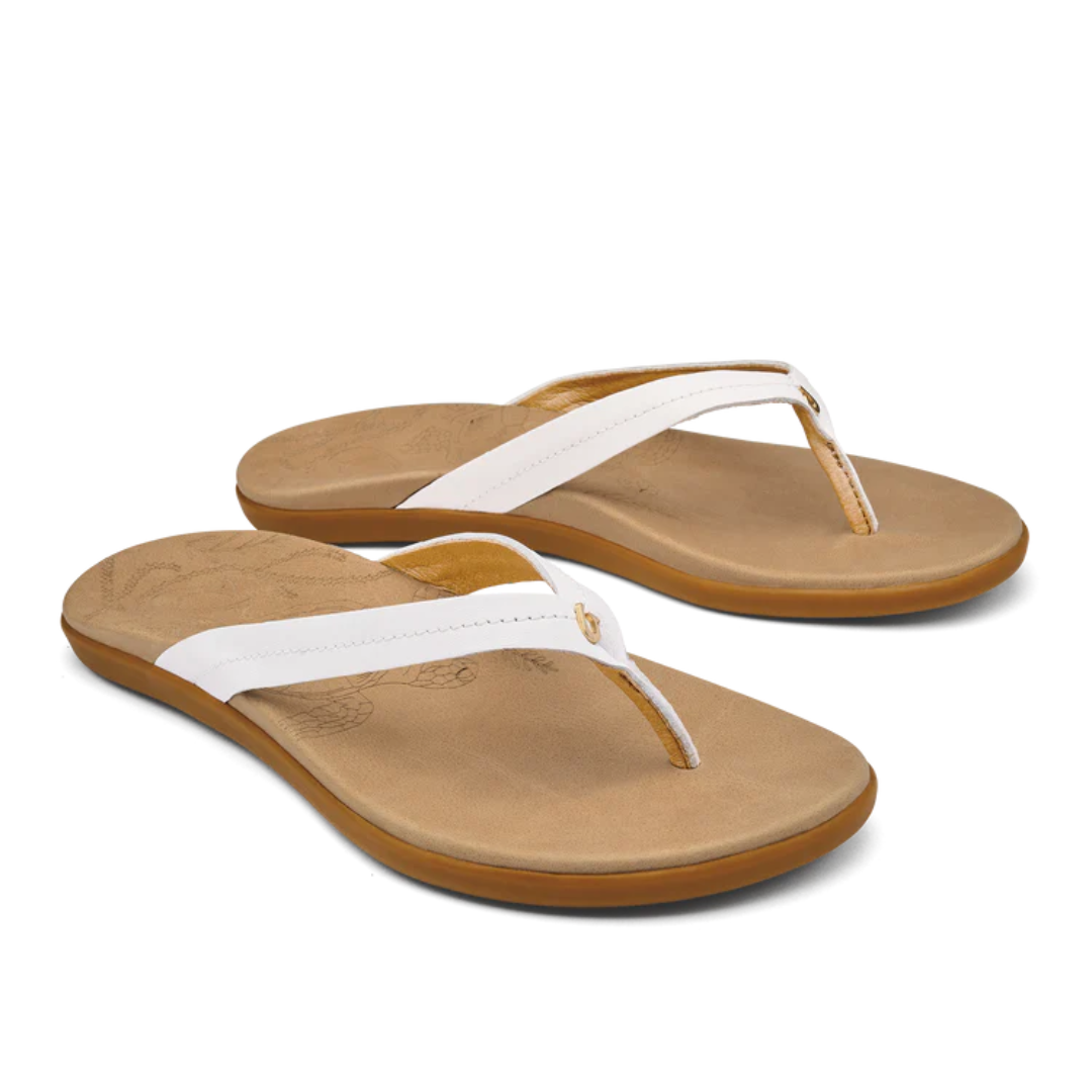 Olukai Honu Flip Flops - Bright White/Golden Sand