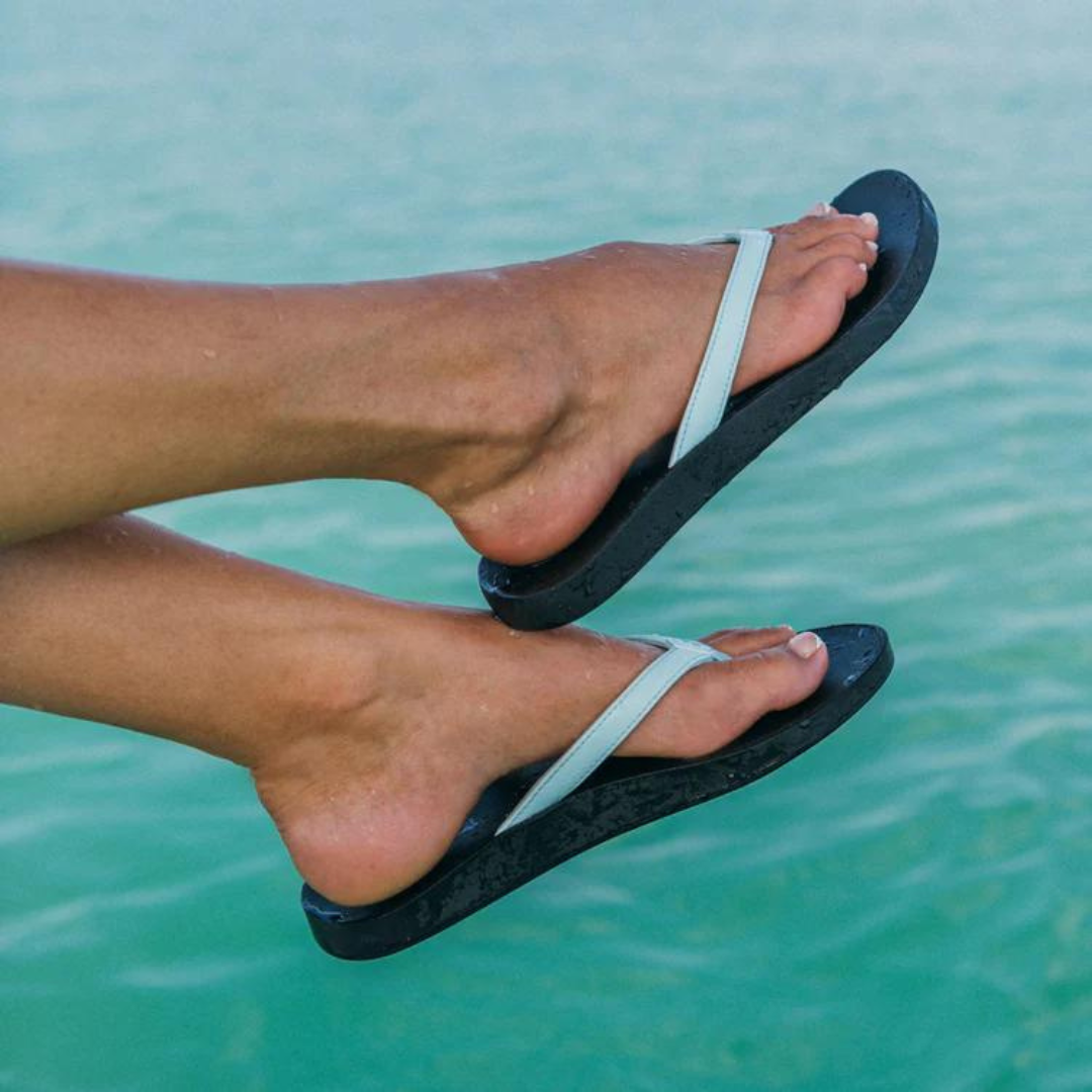 Olukai Puawe Flip Flops - Sea Glass/Black