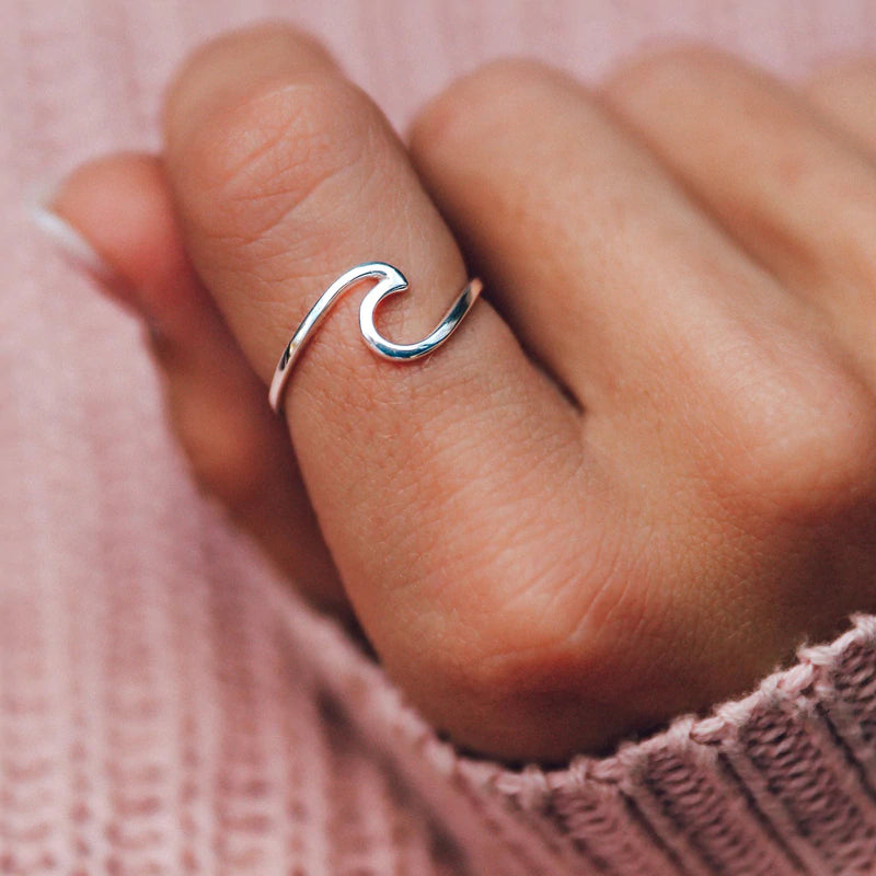 Pura Vida Wave Ring - The Cottage