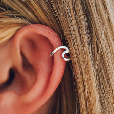 Pura Vida Wave Ear Cuff - The Cottage